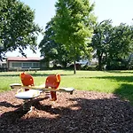 Apartment Familien- & Gruppenapartment Fuer 8 Mit Direktem Parkzugang Und Terasse
