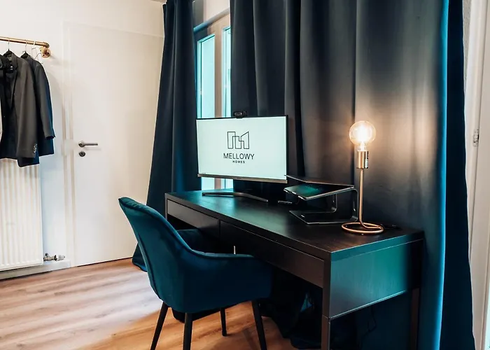 Familien- & Gruppenapartment Fuer 8 Mit Direktem Parkzugang Und Terasse شقة *